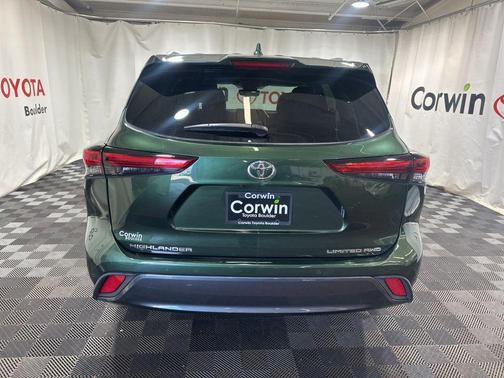 2023 Toyota Highlander Limited