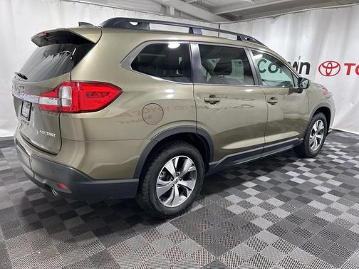 2022 Subaru Ascent Premium 8-Passenger