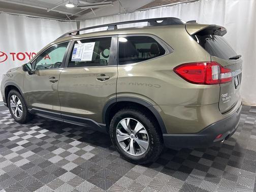 2022 Subaru Ascent Premium 8-Passenger