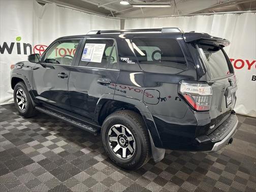 2024 Toyota 4Runner TRD Off Road