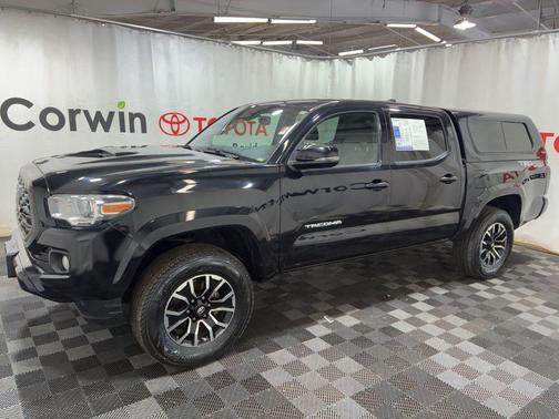 Midnight Black Metallic 2021 Toyota Tacoma TRD Sport