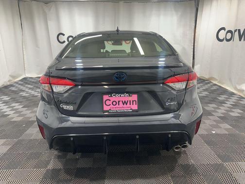 2025 Toyota Corolla Hybrid SE