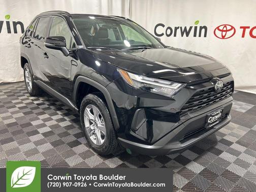 2025 Toyota RAV4 Hybrid XLE