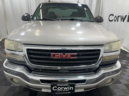 2005 GMC Sierra 2500 SLT H/D Extended Cab