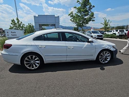 2013 Volkswagen CC 3.6L VR6 Executive