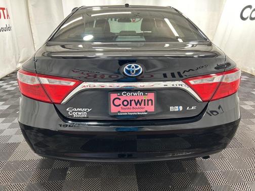 2015 Toyota Camry Hybrid LE
