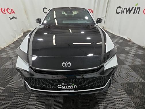 2026 Toyota Crown Platinum