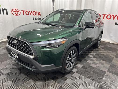 2025 Toyota Corolla Cross XLE