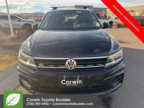 2021 Volkswagen Tiguan 2.0T SE R-Line Black