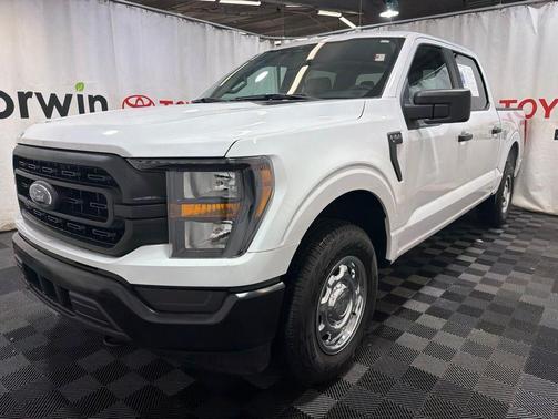 Oxford White 2023 Ford F-150 XL