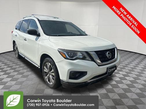 Glacier White 2017 Nissan Pathfinder S