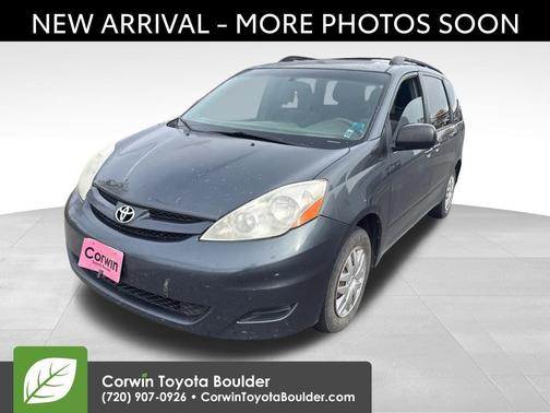2009 Toyota Sienna LE