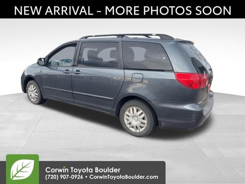 2009 Toyota Sienna LE