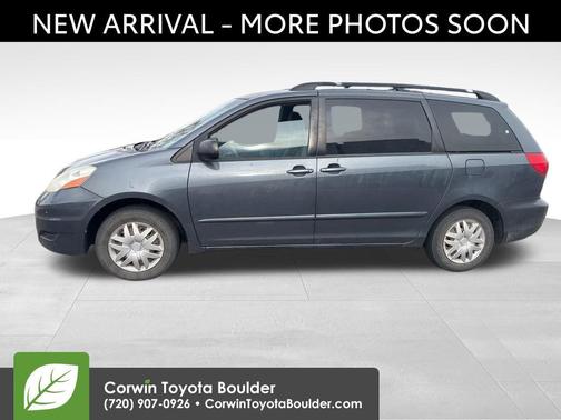 2009 Toyota Sienna LE