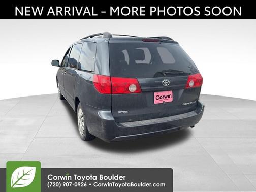 2009 Toyota Sienna LE