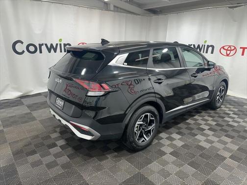 2024 Kia Sportage LX