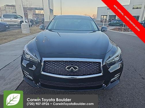 2015 INFINITI Q50 Premium