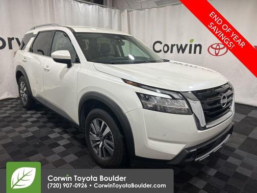 2023 Nissan Pathfinder SL 4WD