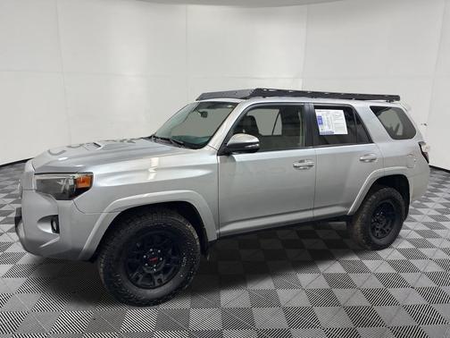 Classic Silver Metallic 2016 Toyota 4Runner Trail Premium