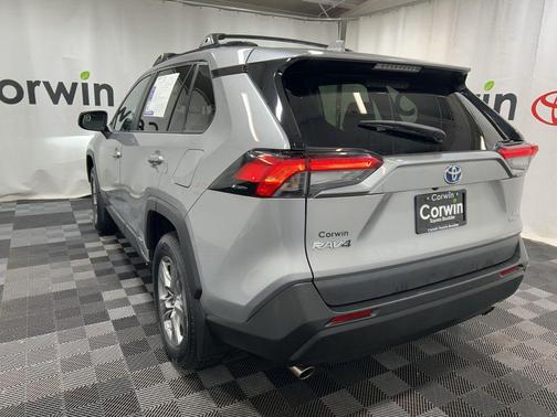 2023 Toyota RAV4 Hybrid LE