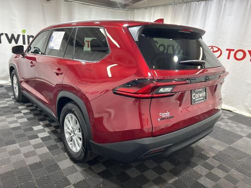 2025 Toyota Grand Highlander Hybrid XLE