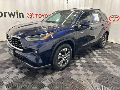 2021 Toyota Highlander Hybrid XLE