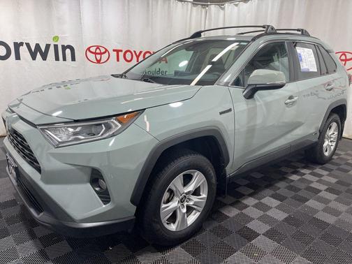 2021 Toyota RAV4 Hybrid XLE