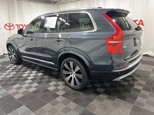 2021 Volvo XC90 T6 Inscription