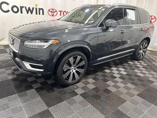 2021 Volvo XC90 T6 Inscription