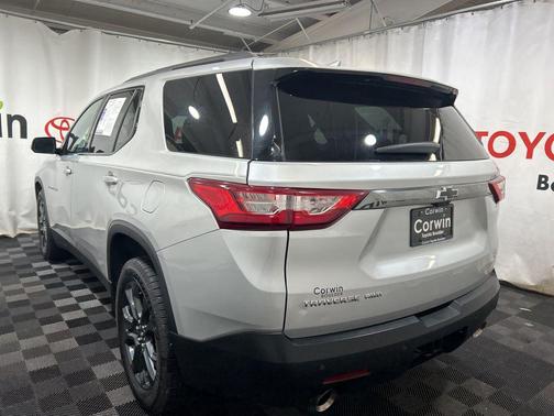 Silver Ice Metallic 2019 Chevrolet Traverse RS