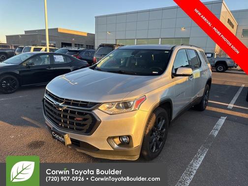 Silver Ice Metallic 2019 Chevrolet Traverse RS