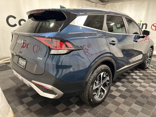 2023 Kia Sportage Hybrid EX