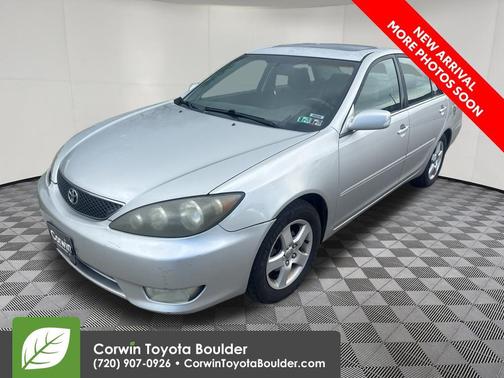 Lunar Mist Metallic 2006 Toyota Camry SE