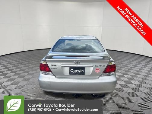 Lunar Mist Metallic 2006 Toyota Camry SE