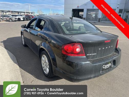 2012 Dodge Avenger SE