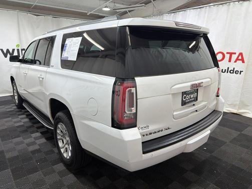 Summit White 2020 GMC Yukon XL SLT