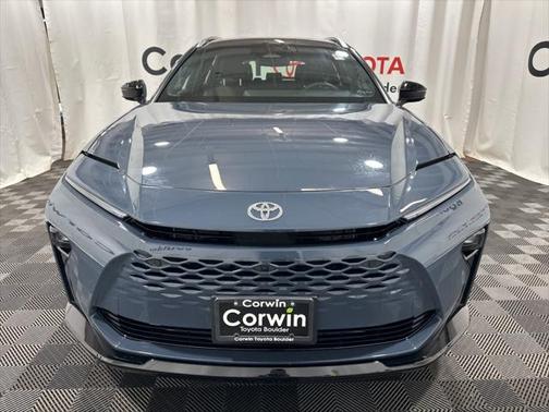 2025 Toyota Crown Signia Limited