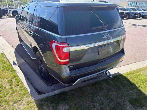 Magnetic Metallic 2020 Ford Expedition XLT