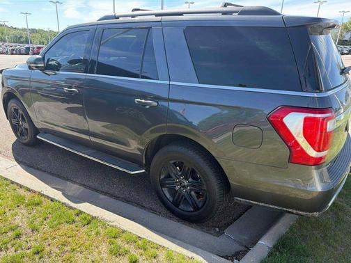 Magnetic Metallic 2020 Ford Expedition XLT