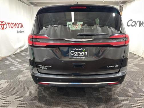 2023 Chrysler Pacifica Limited