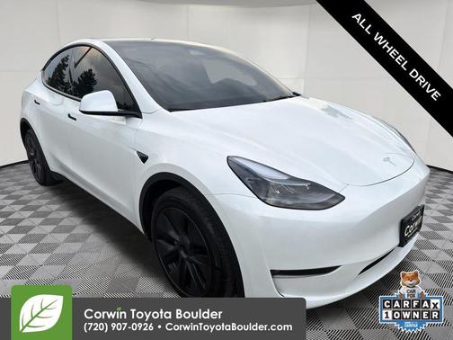 Pearl White Multi-Coat 2025 Tesla Model Y Long Range Dual Motor All-Wheel Drive