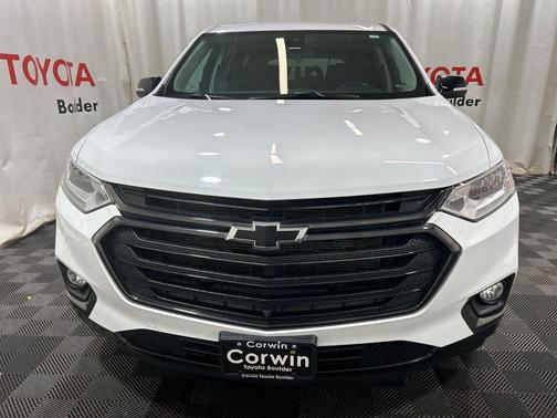 Summit White 2021 Chevrolet Traverse Premier