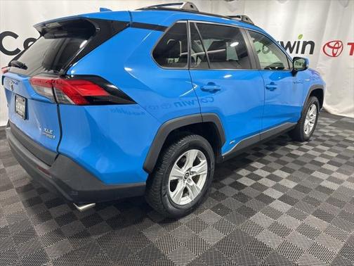 2019 Toyota RAV4 Hybrid XLE