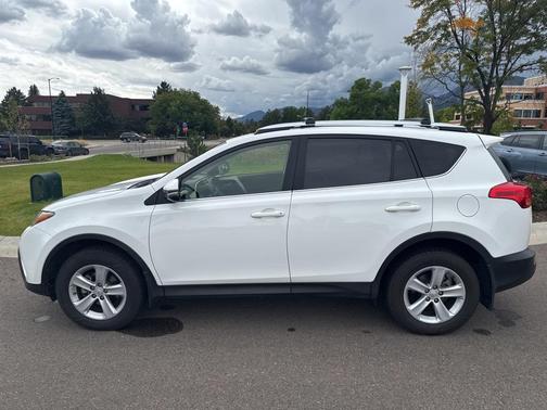 2014 Toyota RAV4 XLE