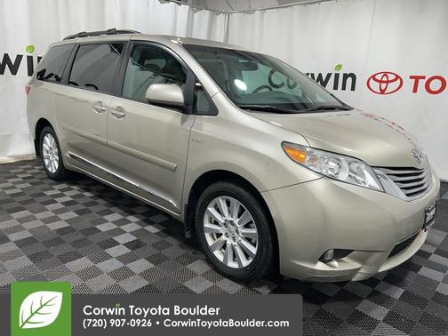 2017 Toyota Sienna XLE