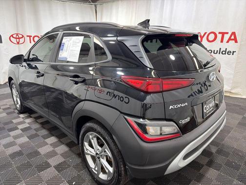 Abyss Black Pearl 2023 Hyundai KONA SEL