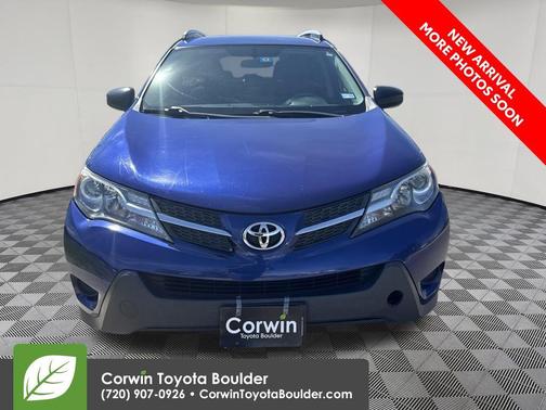 Blue Crush Metallic 2014 Toyota RAV4 LE