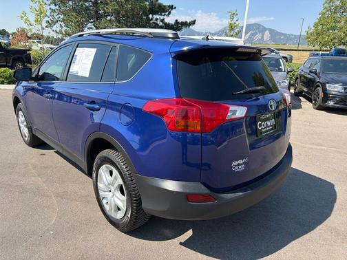 Blue Crush Metallic 2014 Toyota RAV4 LE