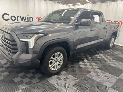 2022 Toyota Tundra SR5