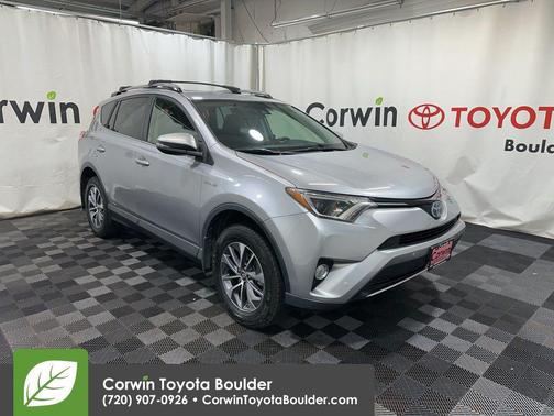 2017 Toyota RAV4 Hybrid XLE
